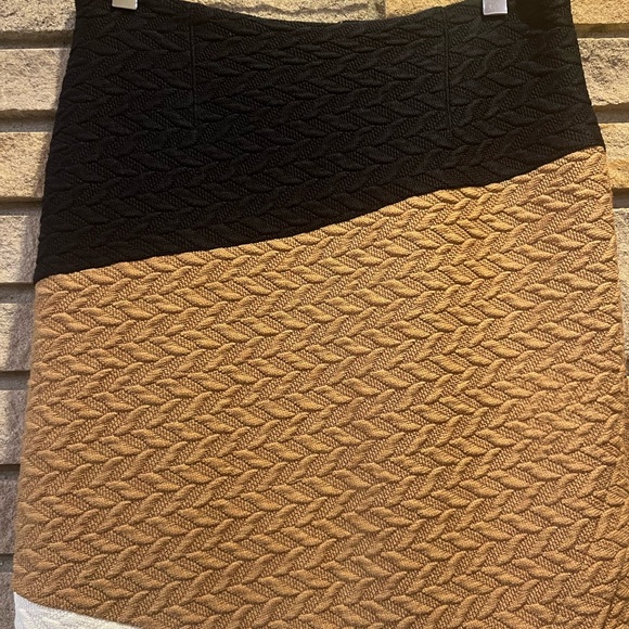 Anthropologie HD in Paris Color Block Pencil Skirt Neutrals Textured SZ 6 preppy - Picture 2 of 12
